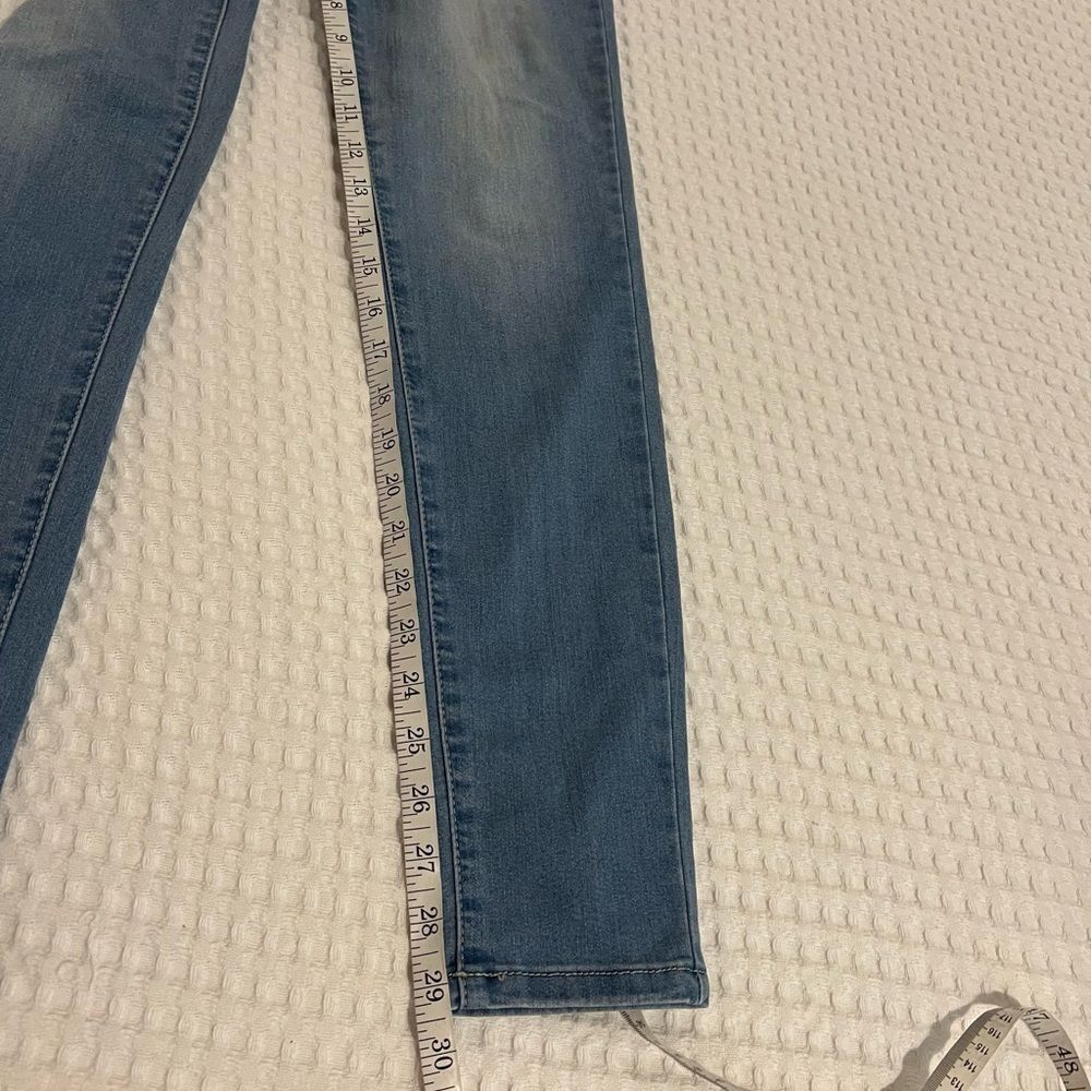 Women’s skinny Blue Jeans - Picture 4 of 9